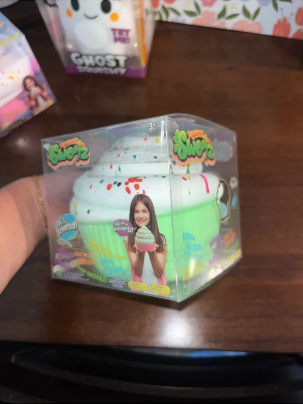 Squoosh Scented Green & White Squishy Dessert Toy